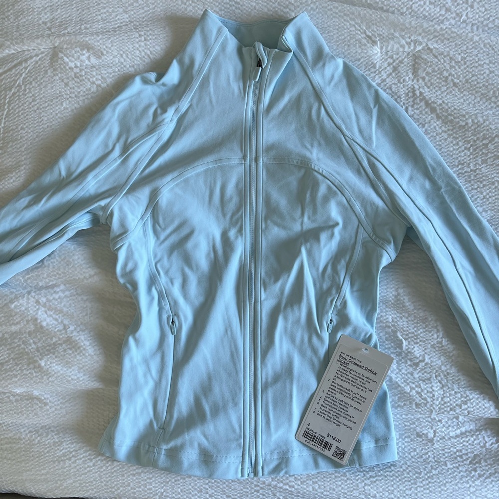 Lululemon Nulu Cropped Define Jacket
